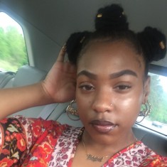 Yehshai Stringer
